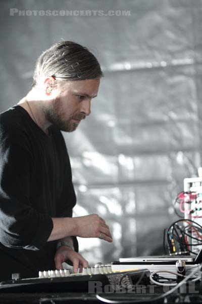 BLANCK MASS - 2015-09-18 - ANGERS - Le Chabada - 